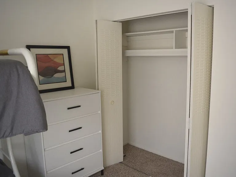 Windridge Apartments — Photo 48