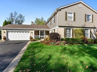 2706 Maple Ave, Northbrook, IL 60062