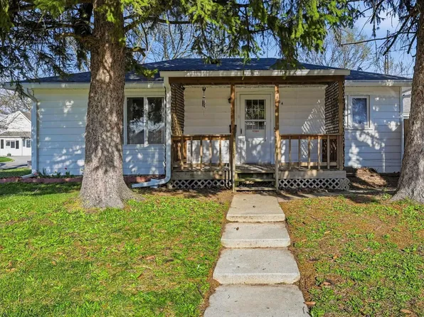 524 S Meridian St, Dunkirk, IN 47336