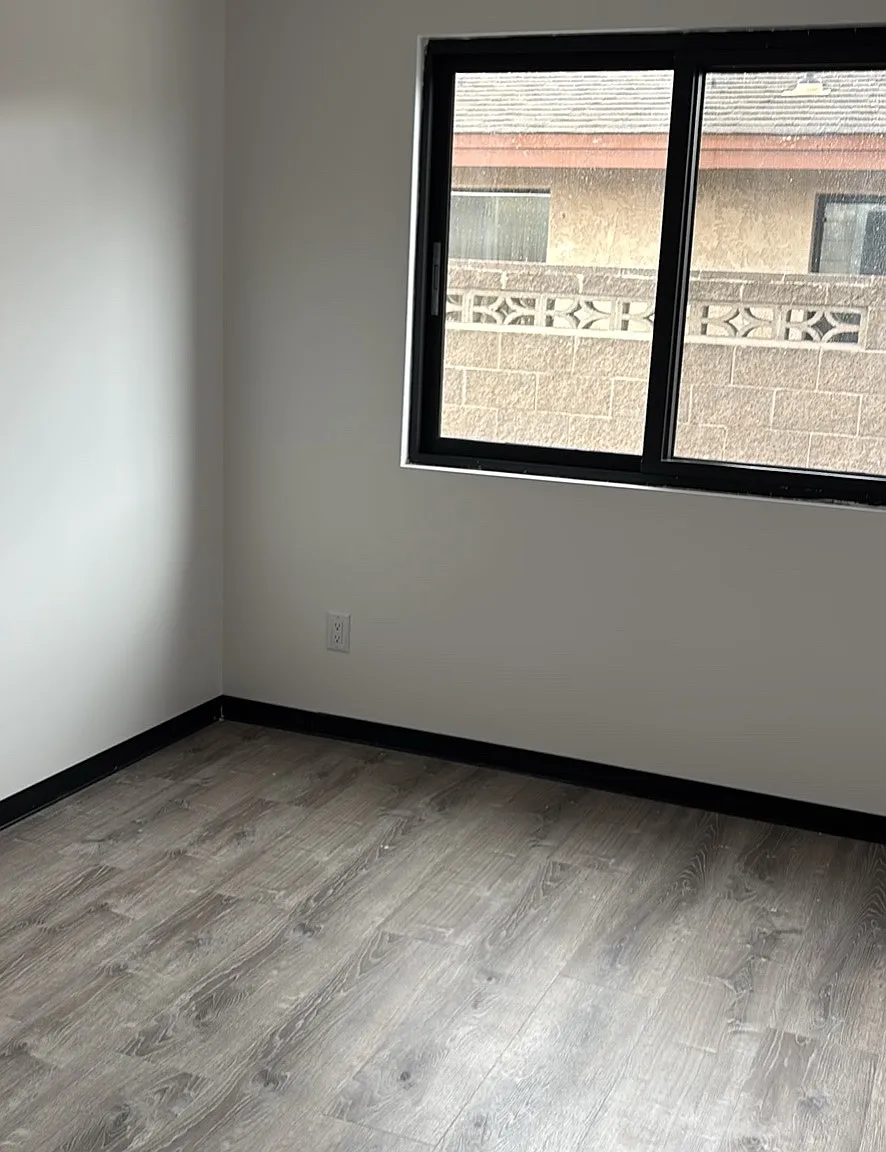 2 bed, 80 sqft, $2,100 — Photo 1
