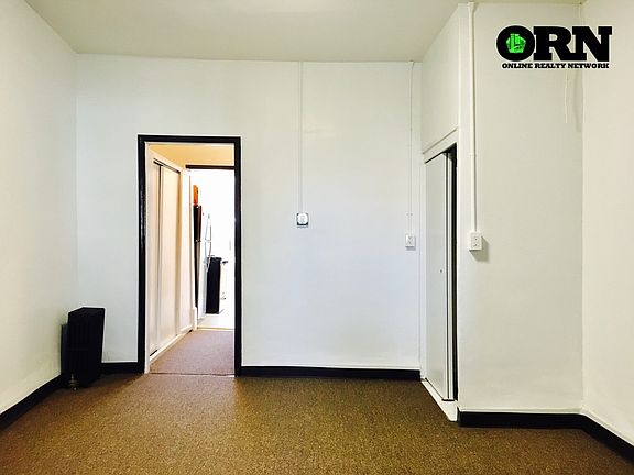 2nd image of 1194 Gates Ave #02
