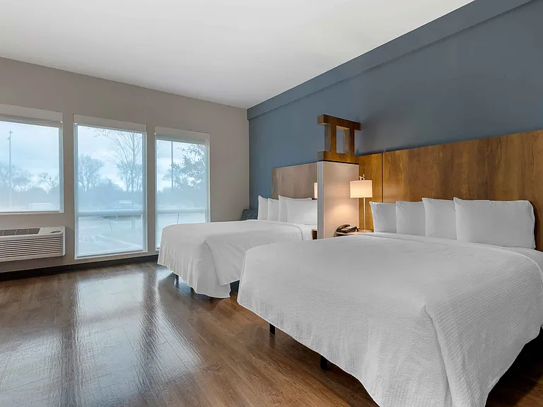 Superior Studio - 2 Full Beds