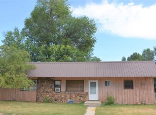 180 Madison St, Lander, WY 82520