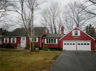 62 Park Rd, Churchville, NY 14428