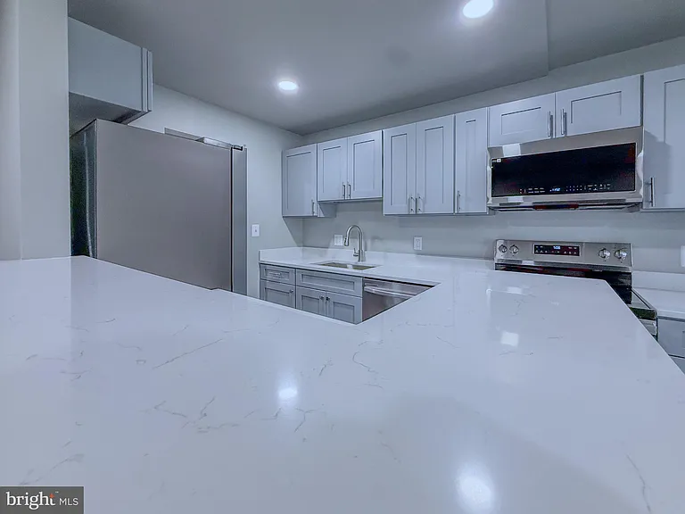 11603 Stoneview Sq #63/12C — Photo 14