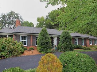 70 Berry Road Park, Saint Louis, MO 63122
