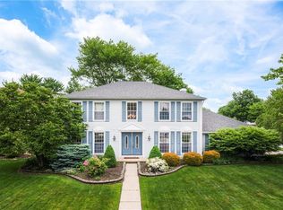 18275 Winchester Ct, Strongsville, OH