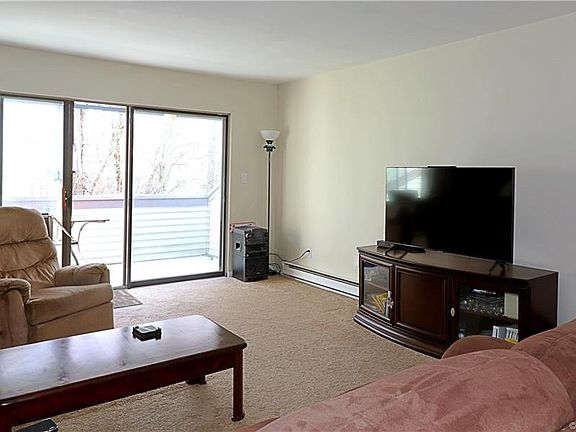 4th image of 116 Candlewood Dr Unit 116