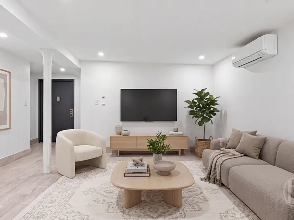 297 Third Avenue image 1 of 21