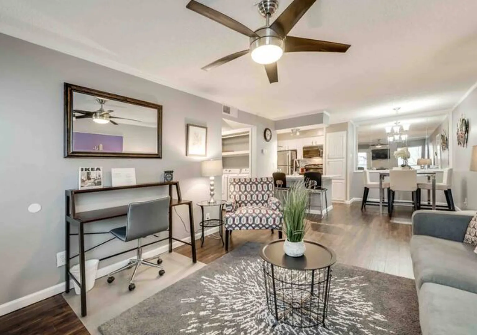 I36 World Cup Stay - 18 min to AT&T - Sleeps 4 - Free Parking — Photo 3