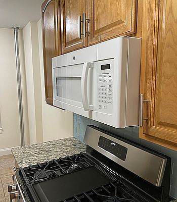 5th image of 41-42 42nd St #C