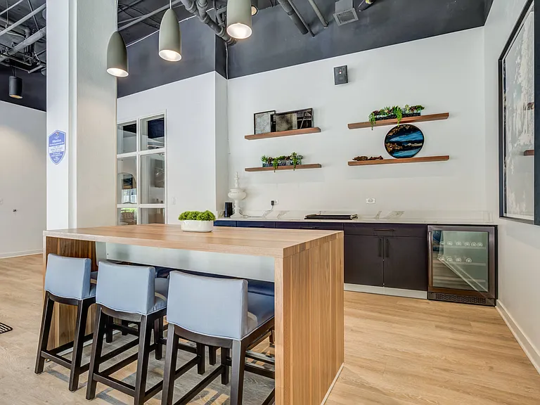 NUVO — Photo 23