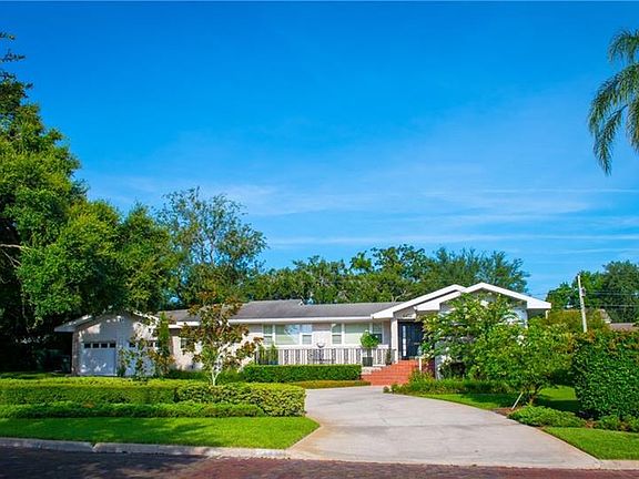 2nd image of 2319 Fairmount Ave