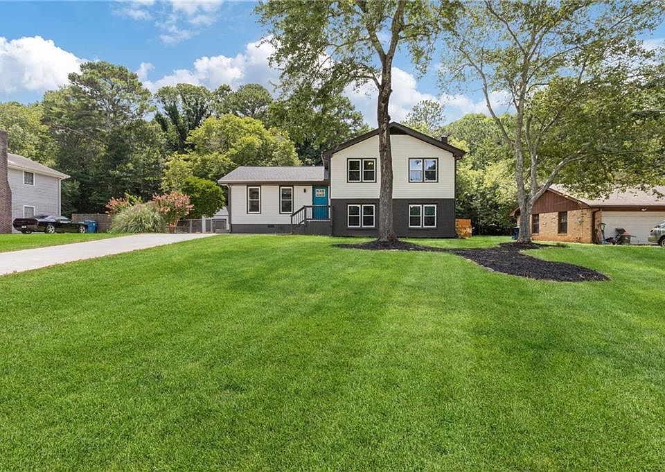 1st image of 2531 Falcon Ridge Dr