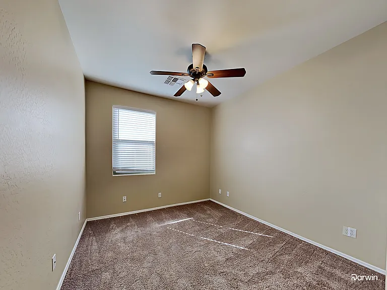 991 E Saddleback Pl — Photo 15