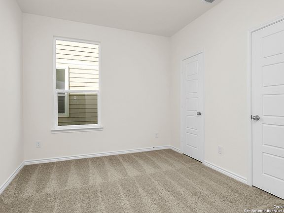 5th image of 5218 BIG OAK RUN