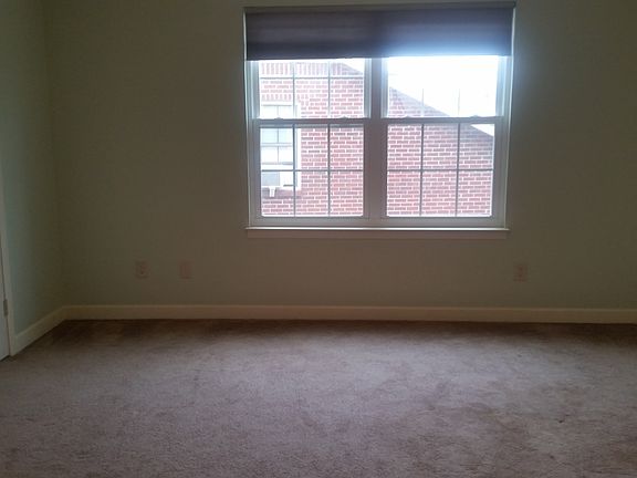 Upstairs bedroom with bath