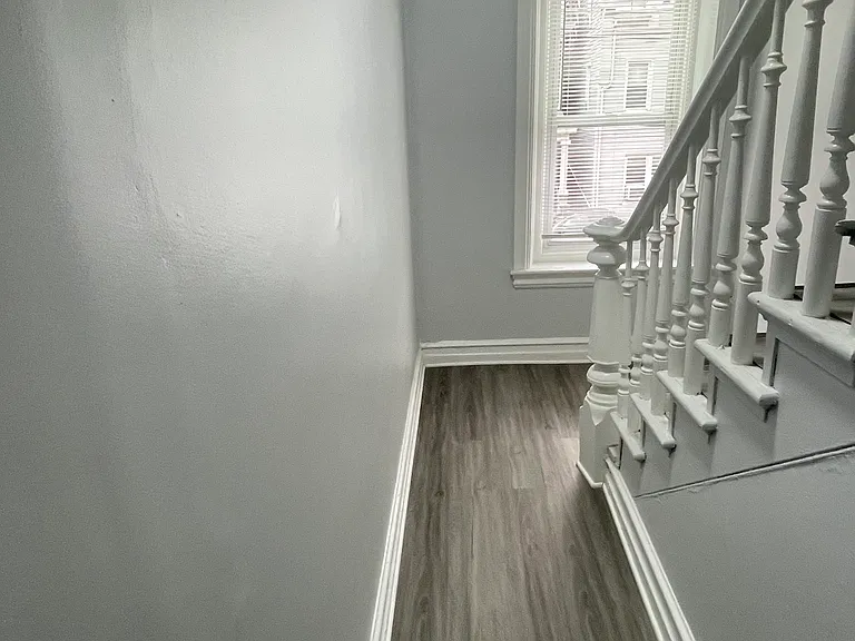 535 N 2nd St — Photo 4