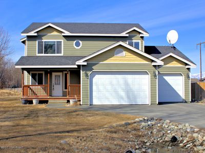 13696 E Guernsey Ln, Palmer, AK, 99645