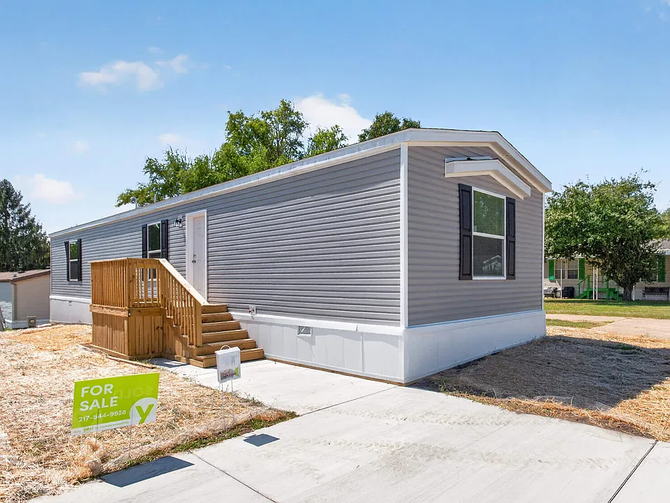 3319 Ridgewood Ave