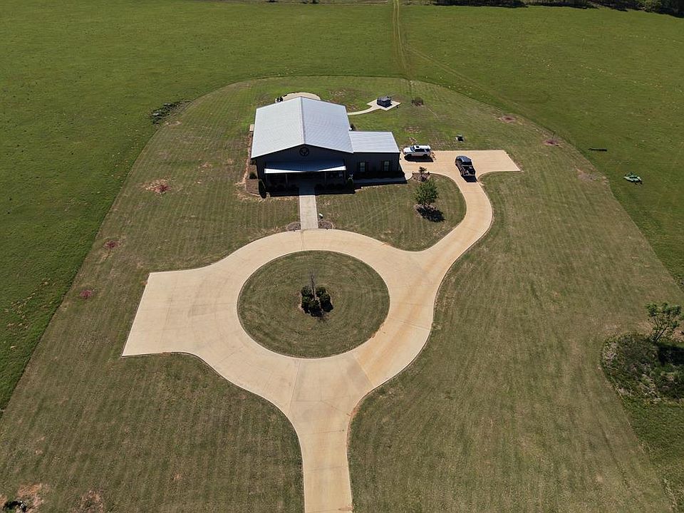 1st image of 738 Mount Calvary Church Rd