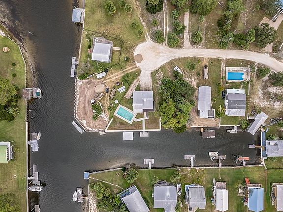 2nd image of 208 Beaty Taff Dr