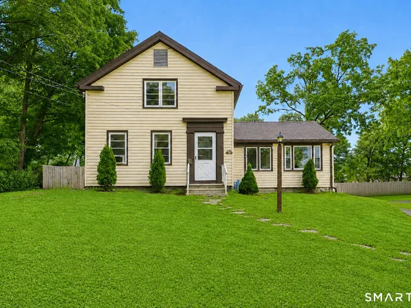 18 High Street, Plymouth, CT 06786
