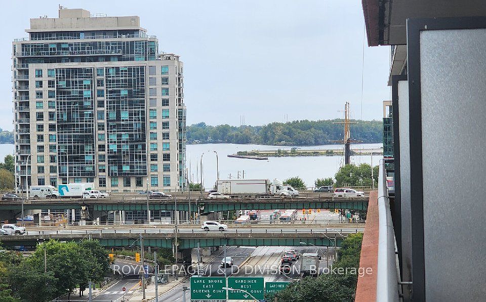 1st image of 4K Spadina Ave #617