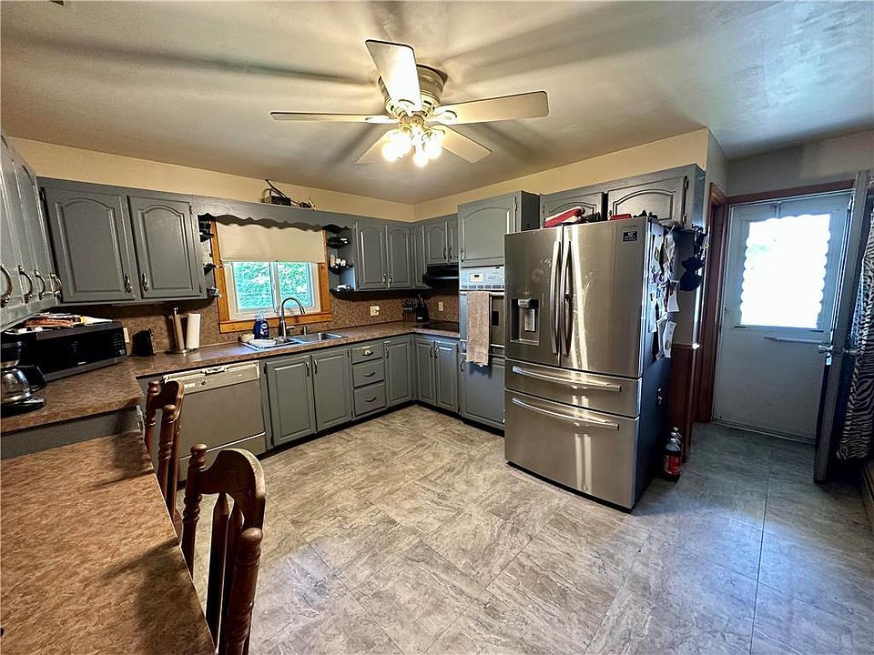 330 Willow Ave, Walnutport, PA 18088 Zillow