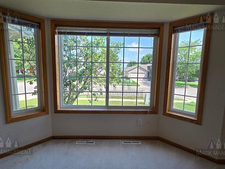 5208 Duvall St NW — Photo 26