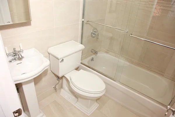 Rented by Urban Pads | media 16