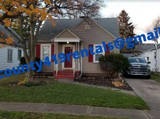 306 Sunset Blvd, Toledo, OH 43612