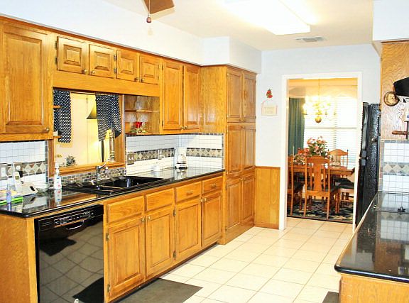4th image of 133 Caribou Ln