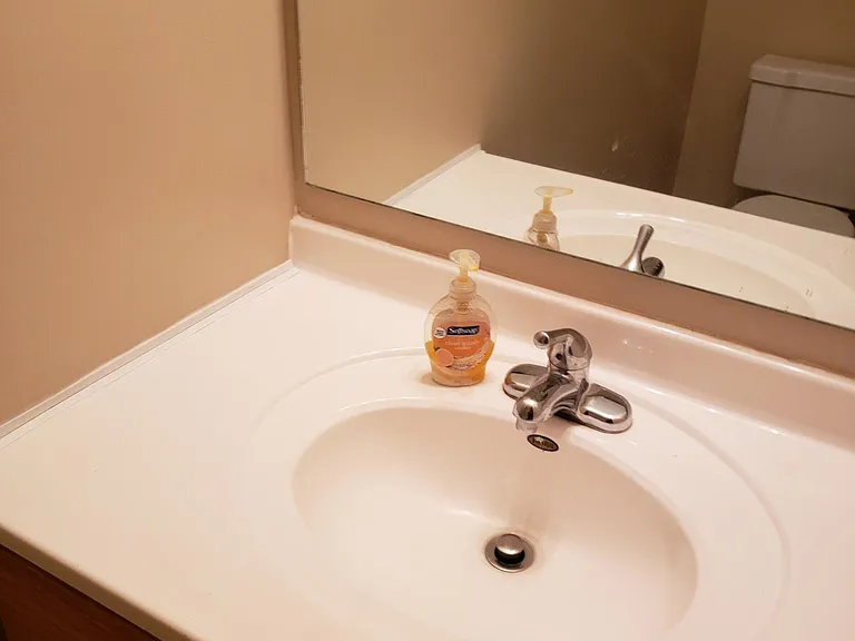 Y Cir — Photo 14
