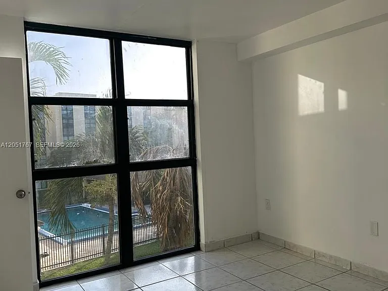 11750 SW 18th St #314-1 — Photo 2