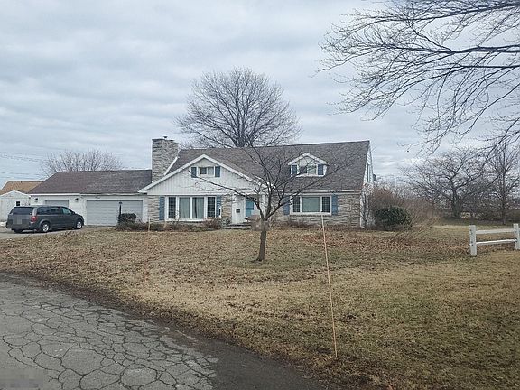 2nd image of 1153 Kerry Ln