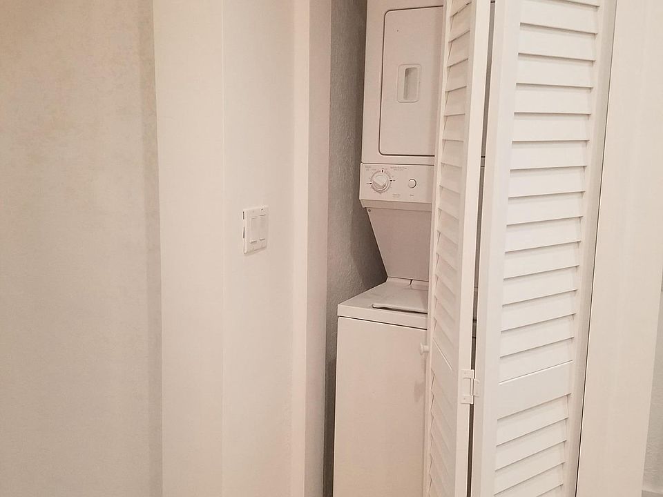 laundry in the apartment