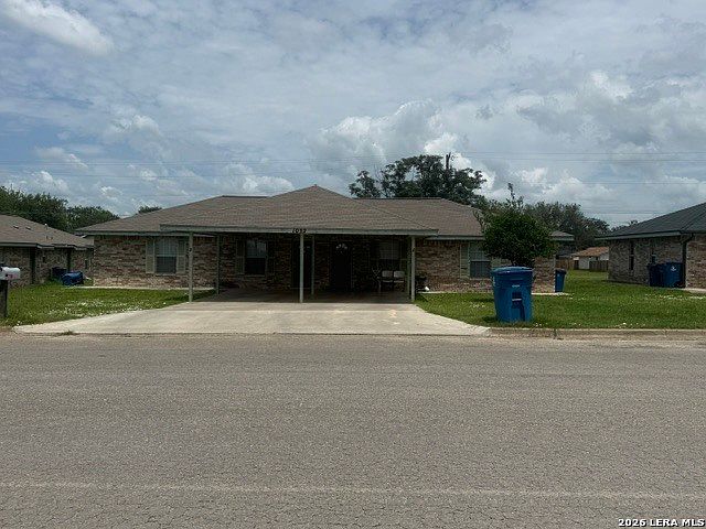 1st image of 1052 LONG ST