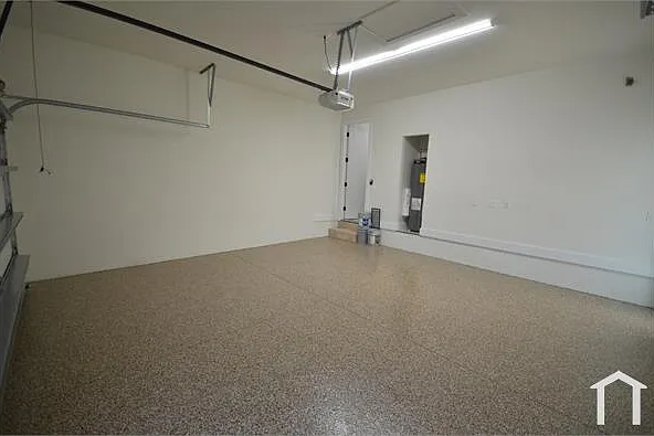 2416 Diplomat Pkwy W — Photo 38