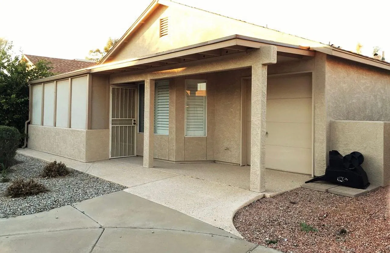 2 bed, 974 sqft, $2,000 — Photo 3