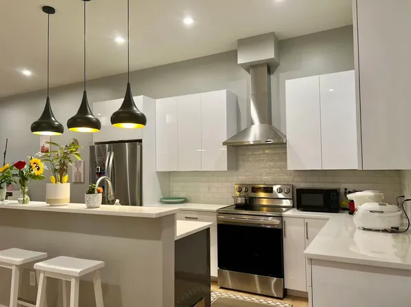 60 Cross St E #224, Somerville, MA 02145