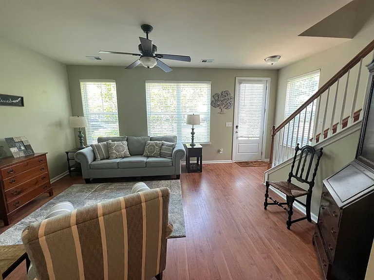 1542 Bluewater Way — Photo 10