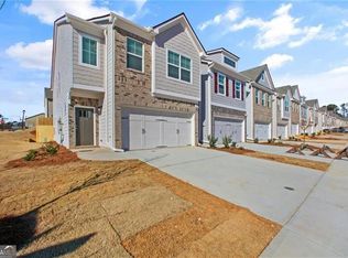 2274 Mulsanne Dr, Lithonia, GA 30058