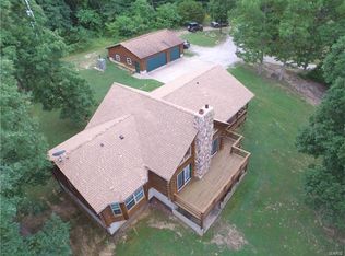 1800 Yellow Rock Rd, De Soto, MO 63020