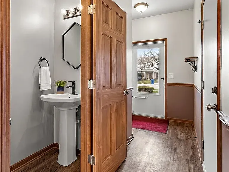 2260 Flagstone Ln — Photo 14