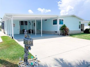 17540 Primrose Ct, Fort Myers Beach, FL 33931