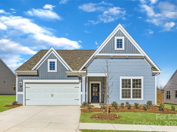 5913 Oak Branch Cir, Maiden, NC 28650