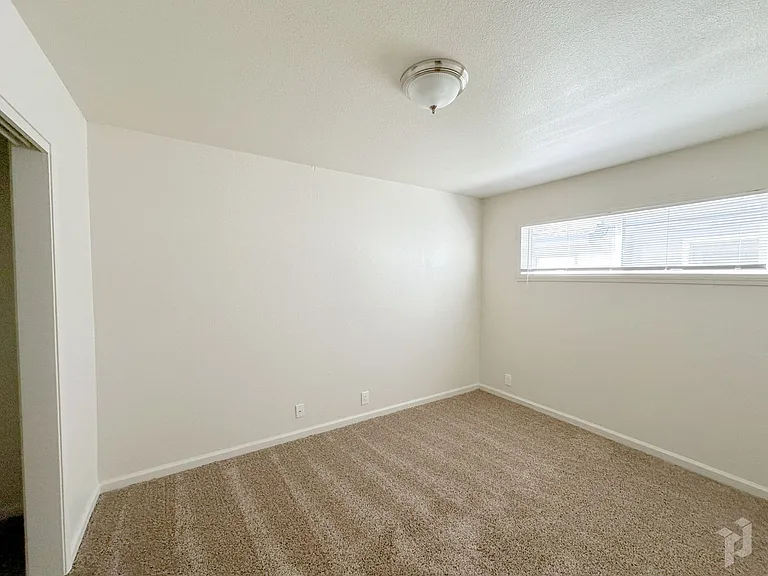725 Sacramento St #1-4 — Photo 17