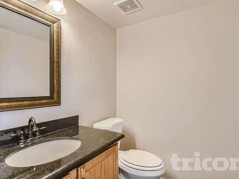 15028 W Honeysuckle Ln — Photo 11