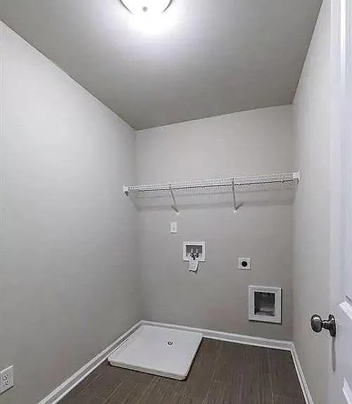 228 N Fortune Way — Photo 17